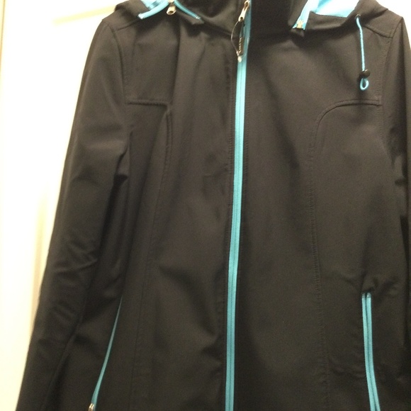 Like New Ladies Alpine Tek Jacket - Picture 3 of 15